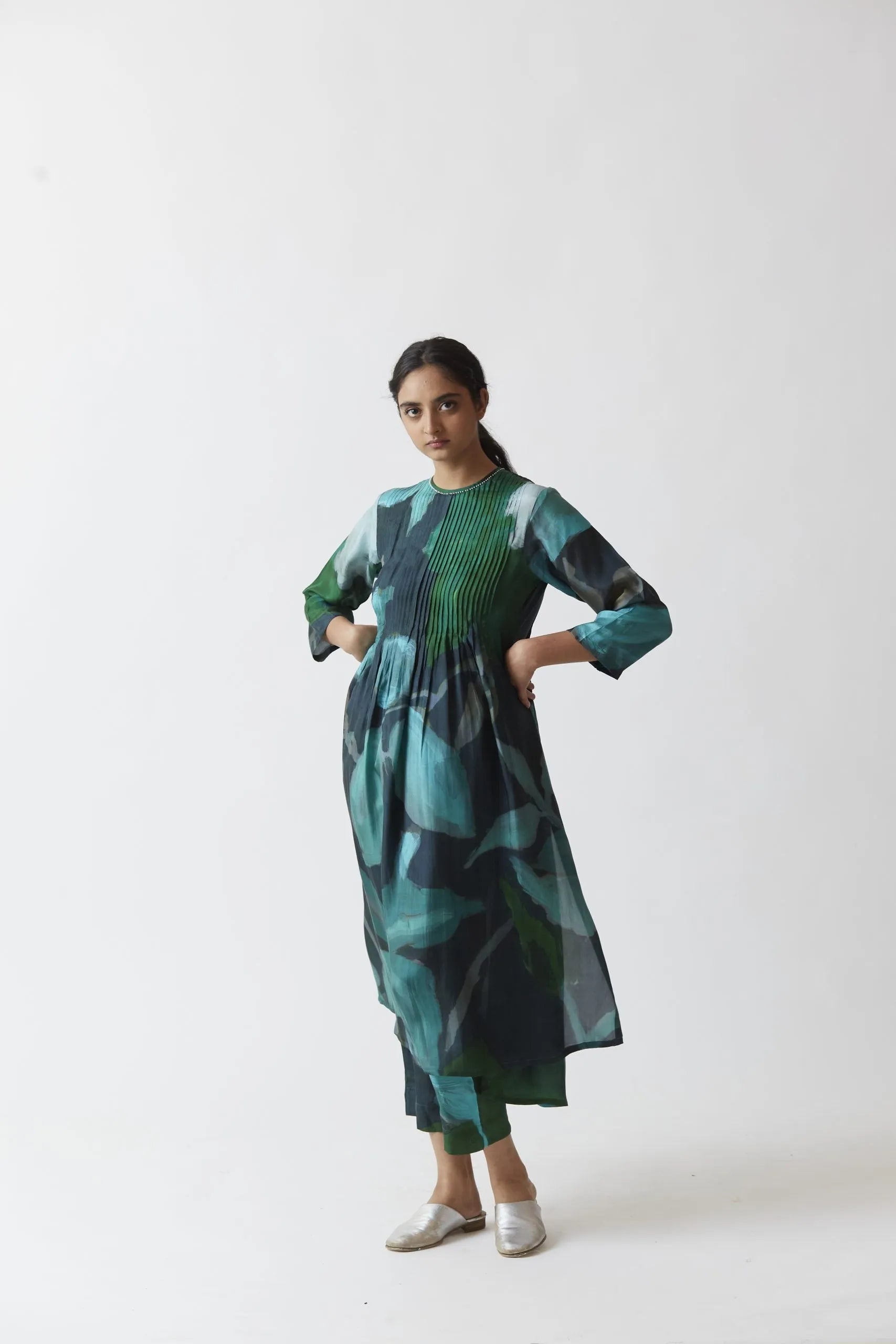 EMERALD SILK KURTA SET - Yam India