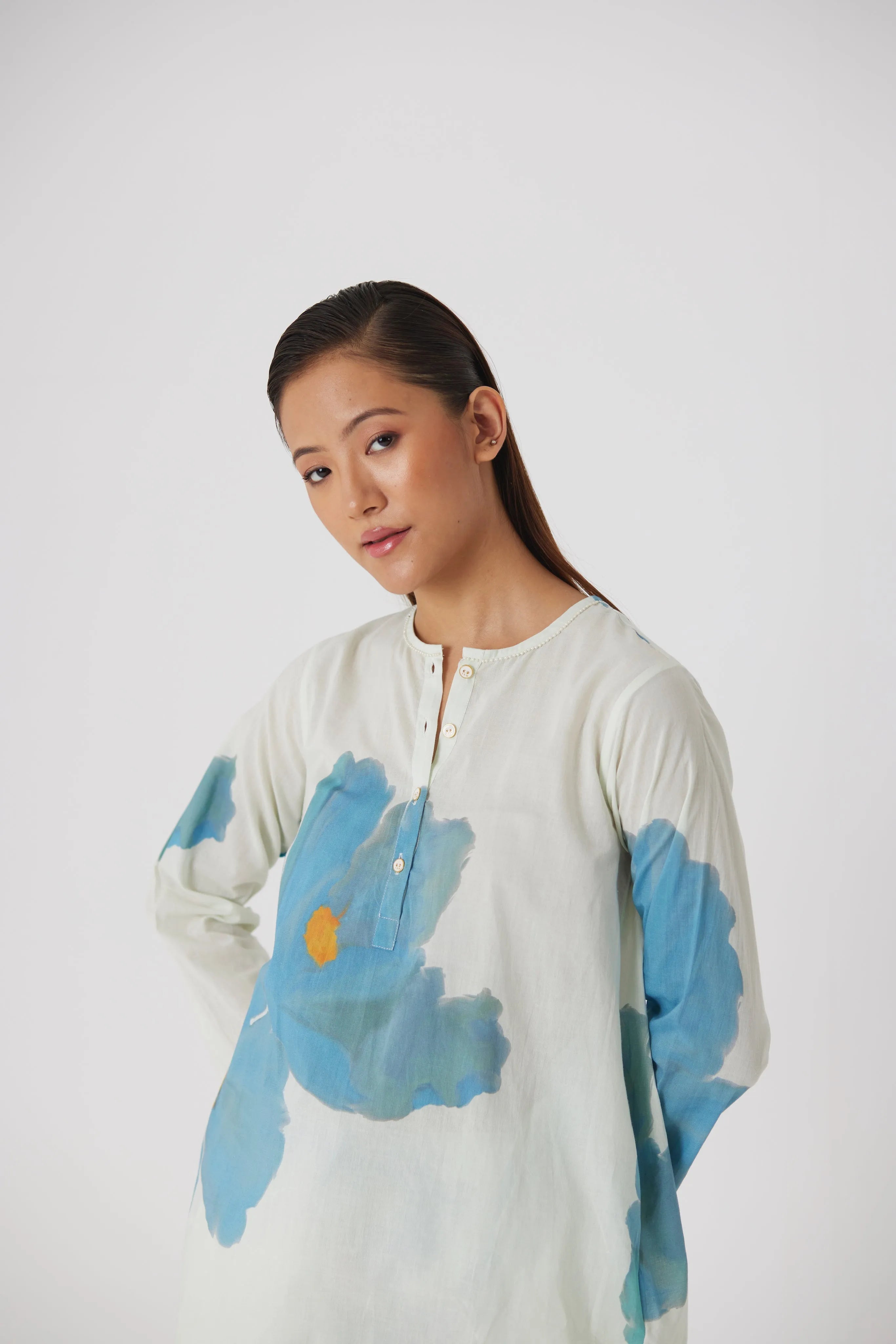 BLUE POPPIES SHORT KURTA SET - Yam India