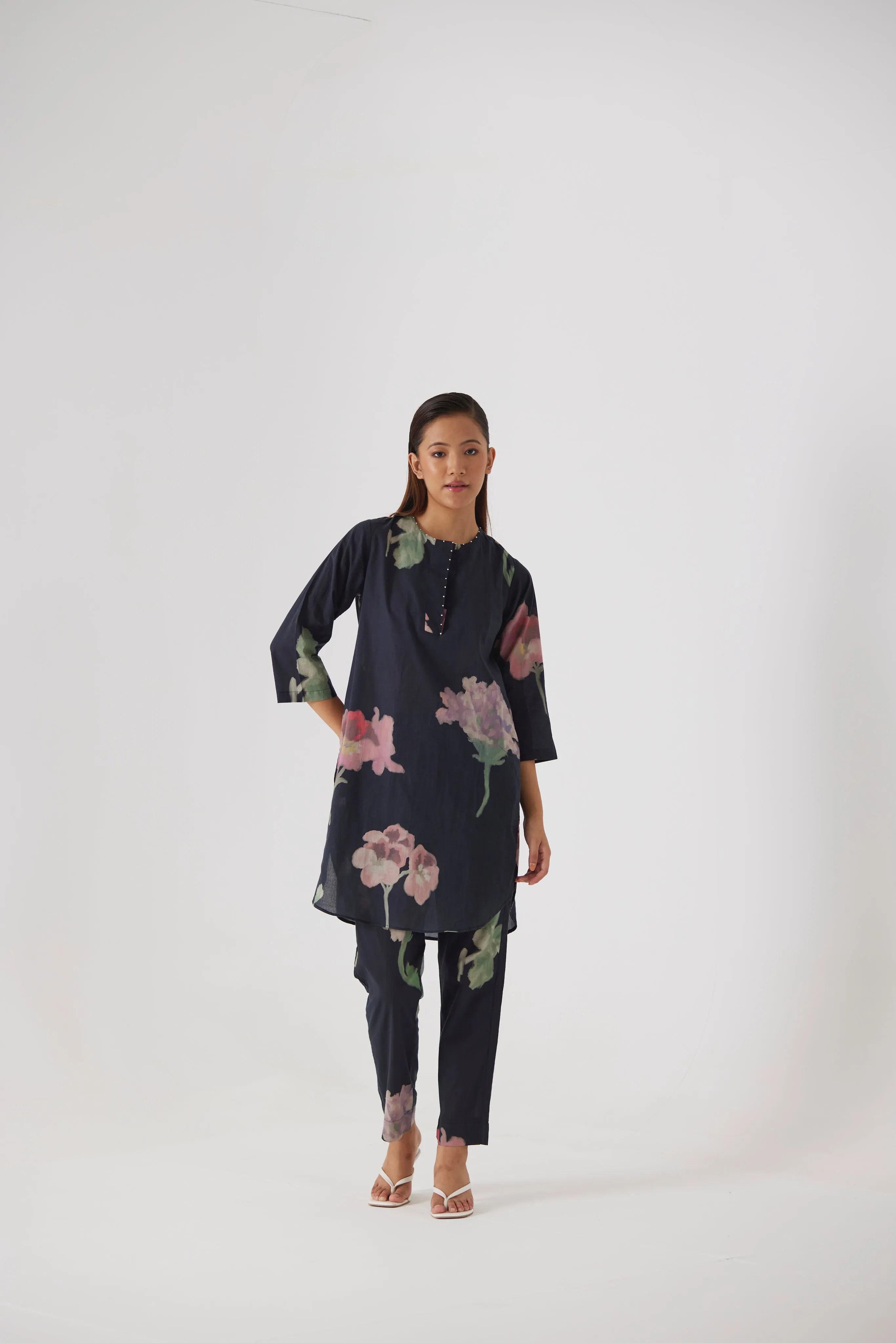 JULIET BLACK KURTA SET - Yam India