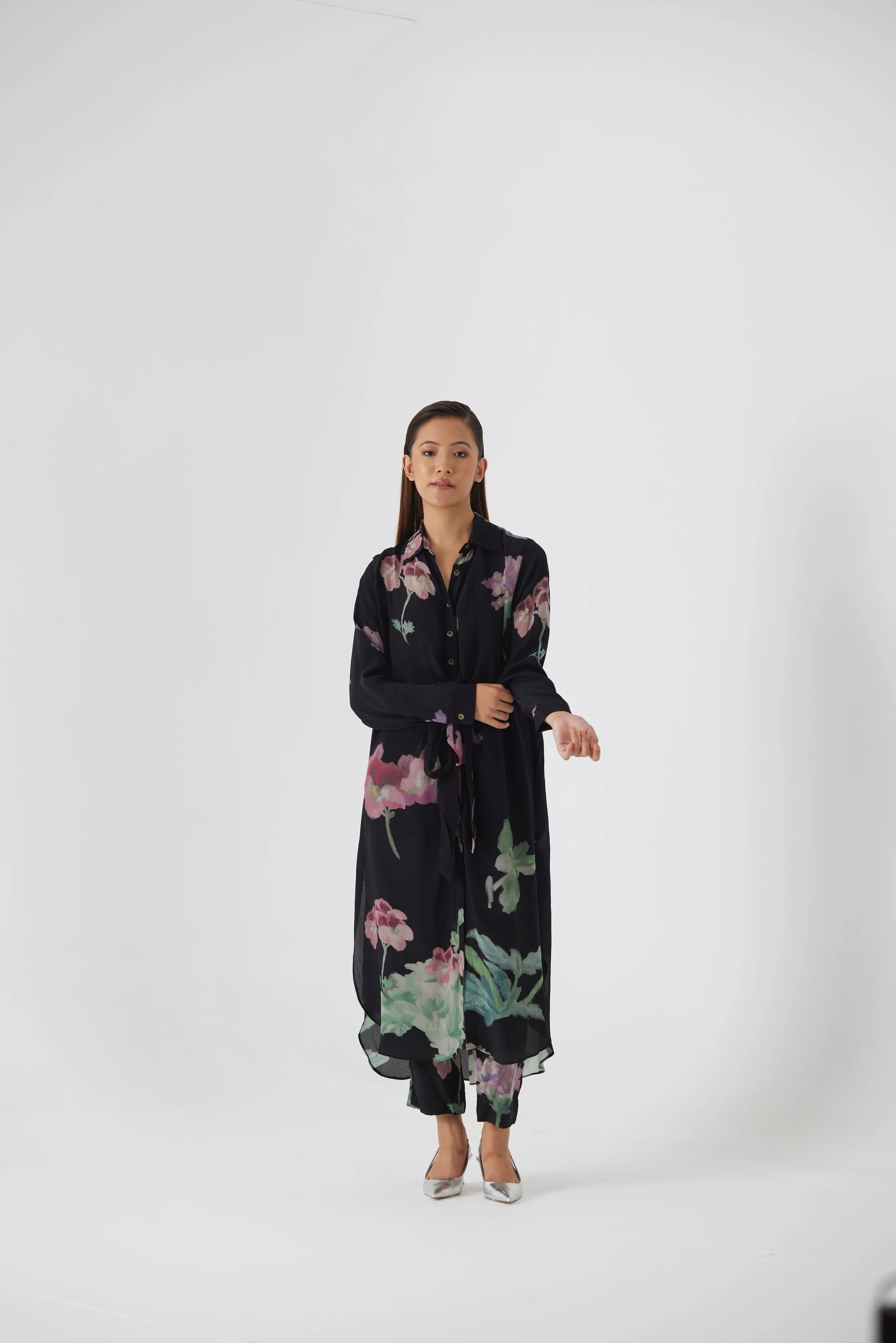 JULIET BLACK WRAP KURTA SET - Yam India