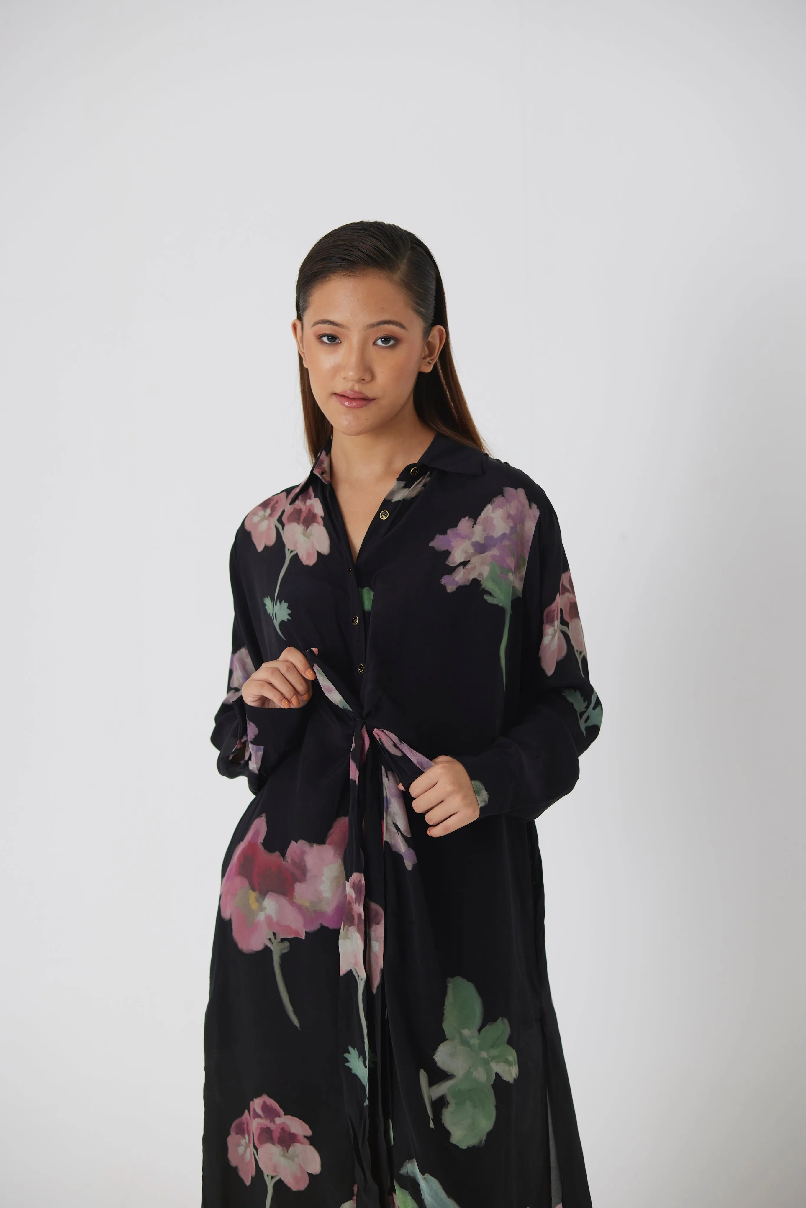 JULIET BLACK WRAP KURTA SET - Yam India