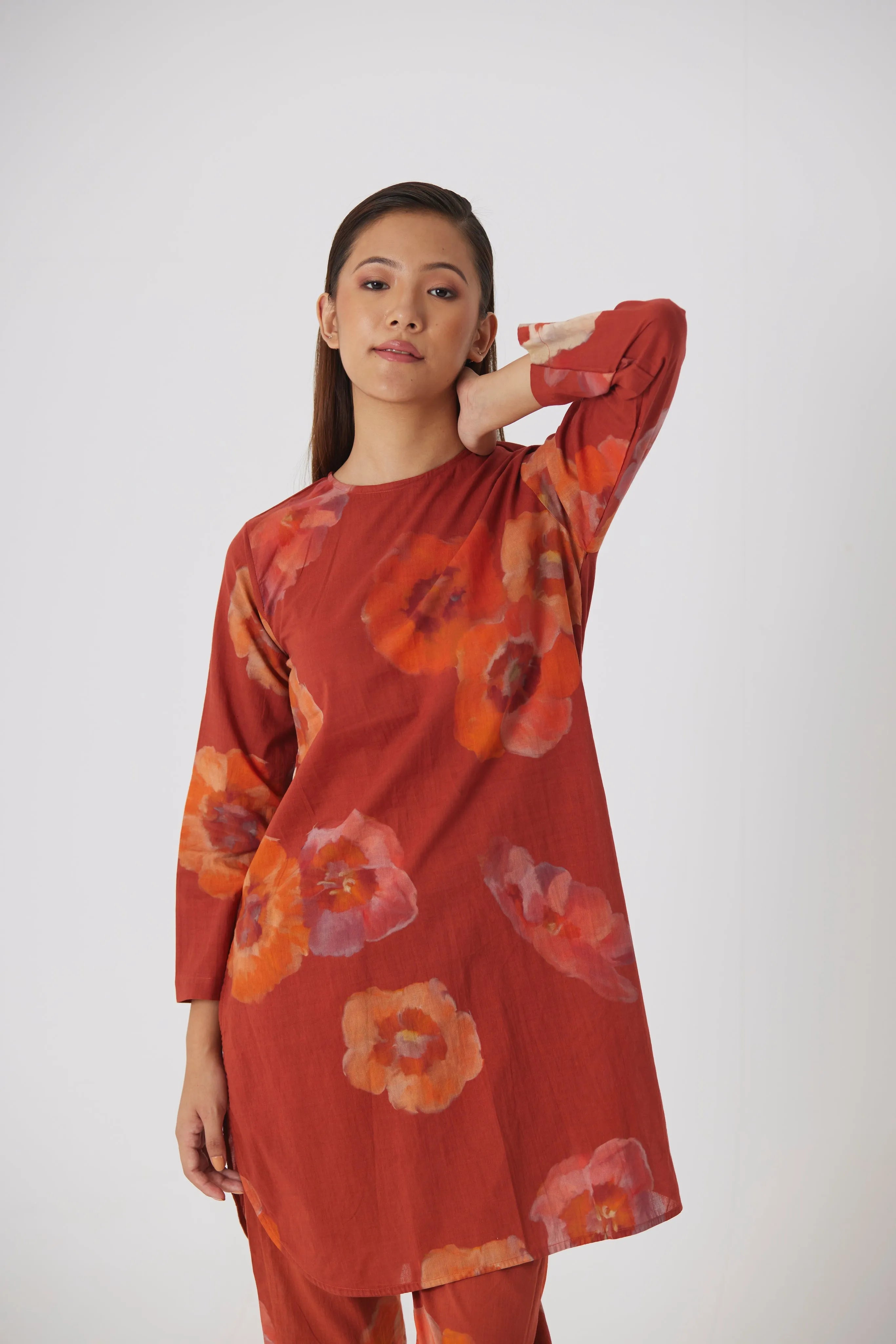 GARDENIA RED SHORT KURTA SET - Yam India