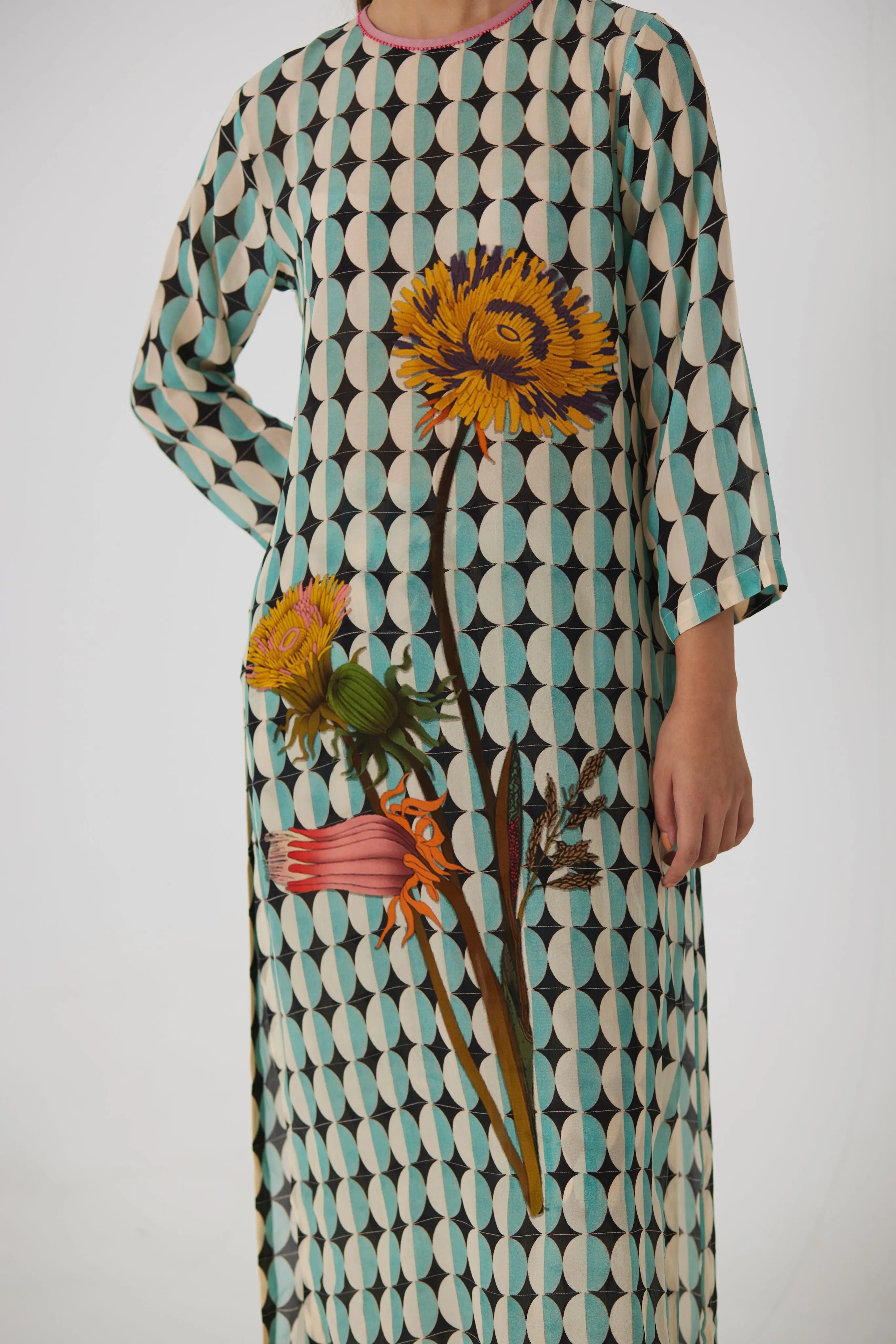 GIFU LONG KURTA SET - Yam India