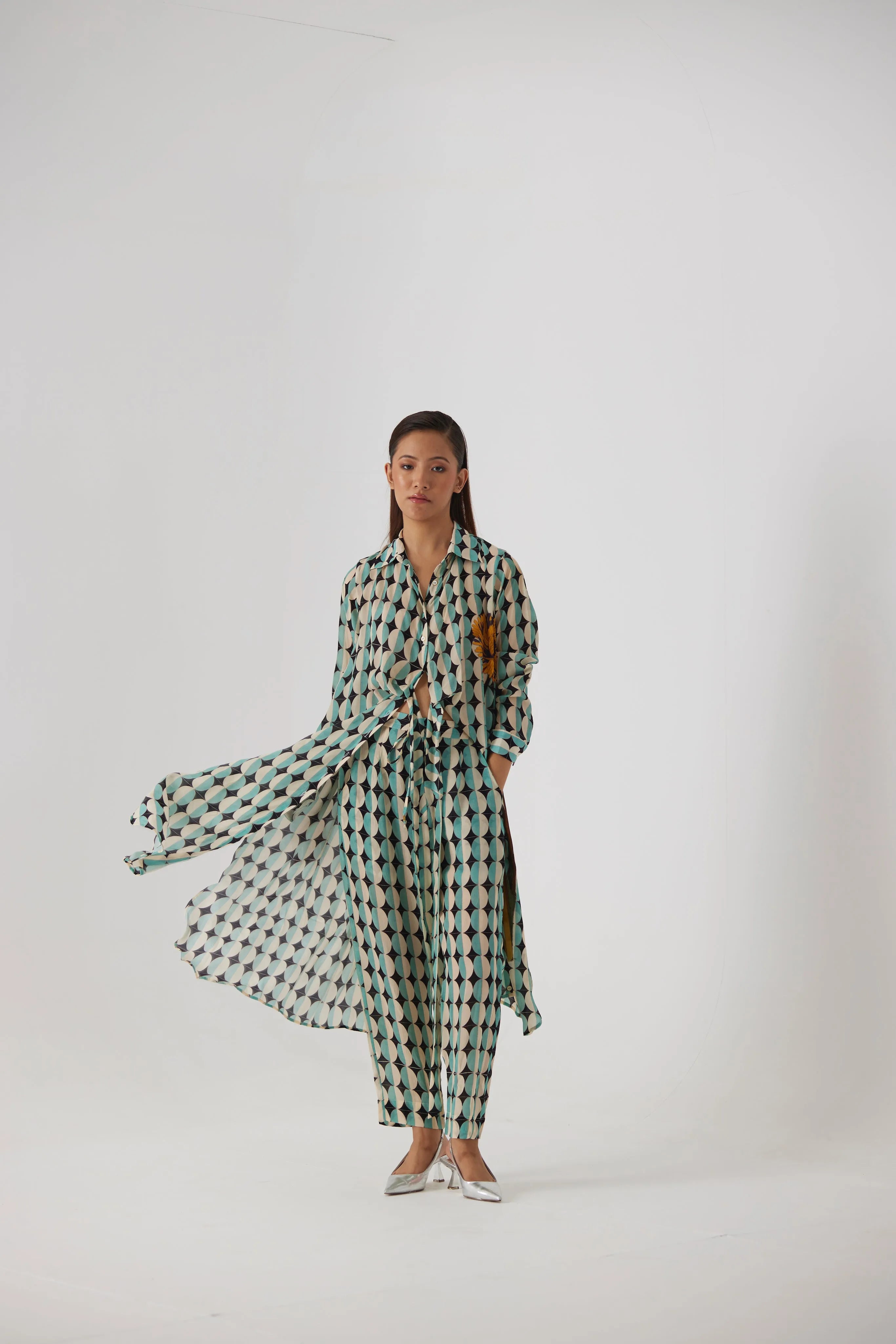 GIFU WRAP KURTA SET - Yam India