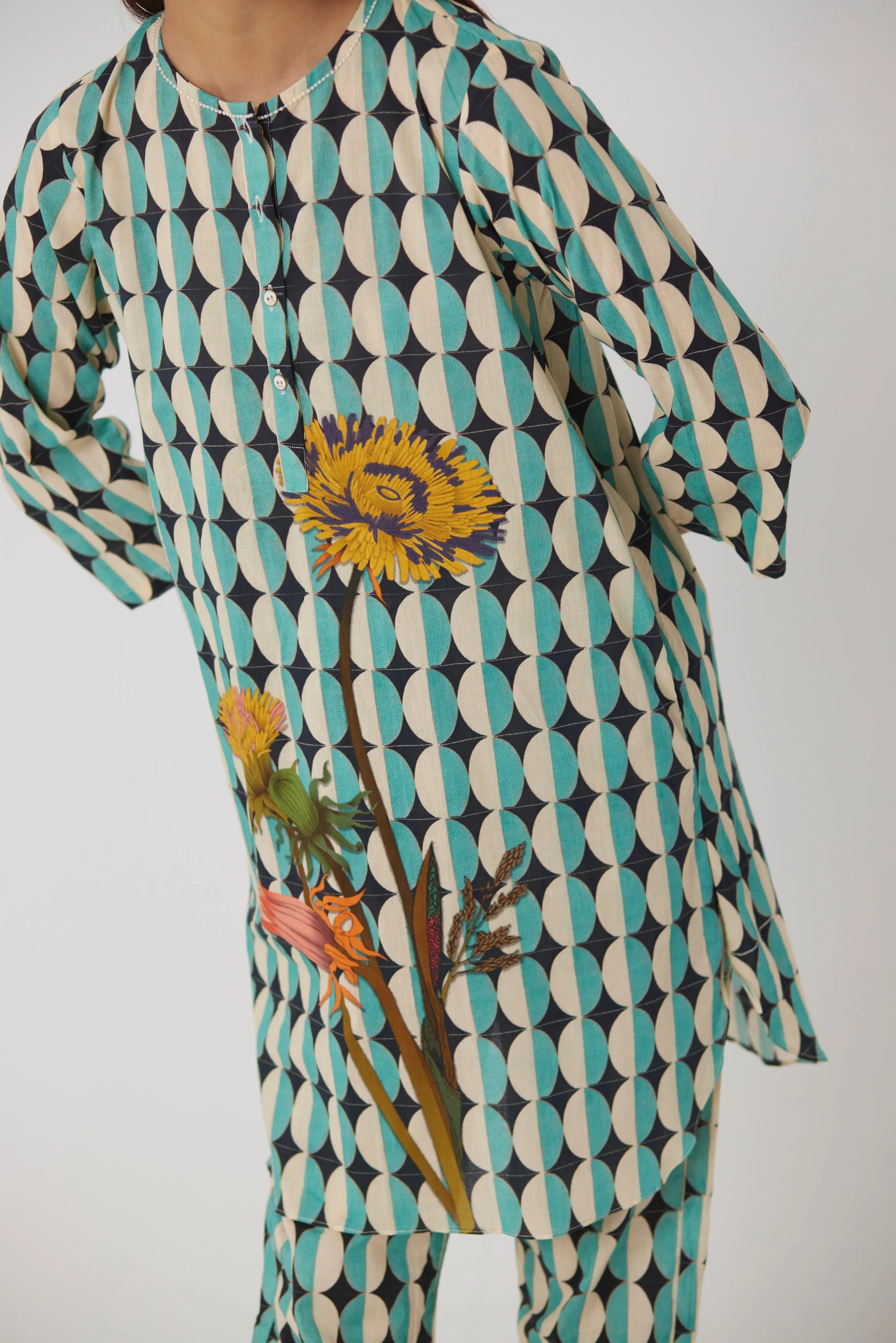 GIFU SHORT COTTON KURTA SET - Yam India