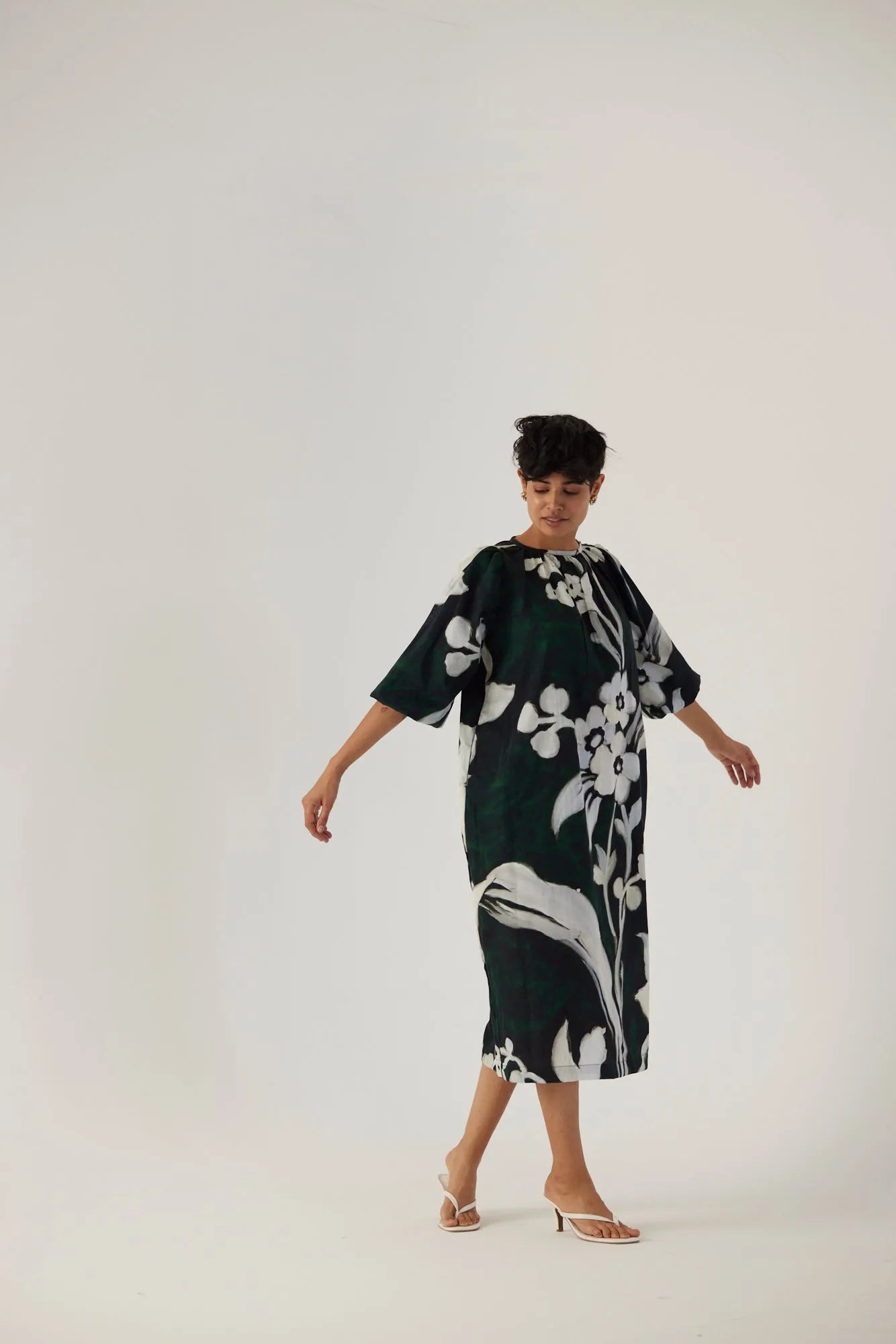 CHICORY BLACK MIDI DRESS - Yam India