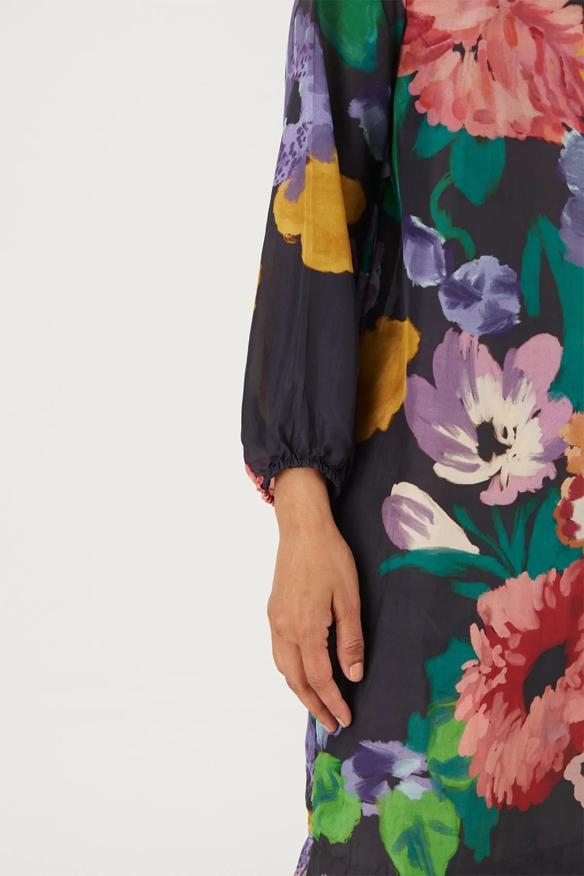 FARAH BLACK SILK KURTA SET - Yam India